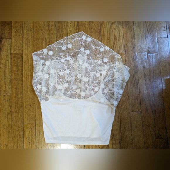 NWOT American Rag White Lace Crop Top XS - Picture 2 of 7
